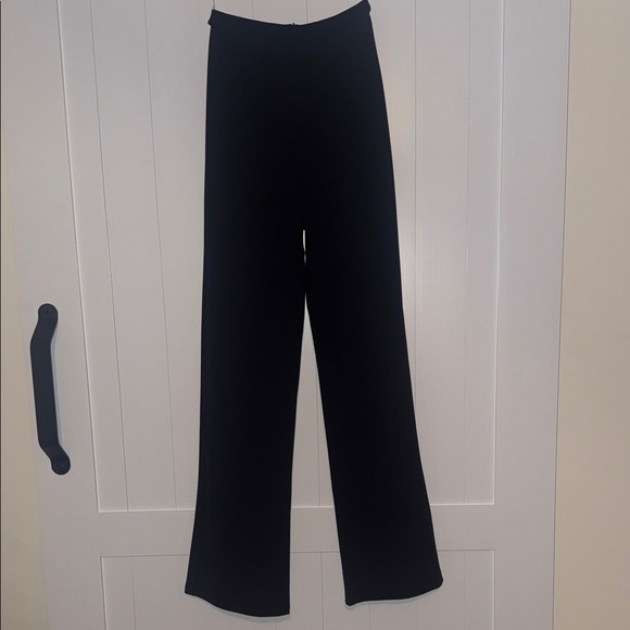 Lulu's Classic Black Wide Leg Pants- NWOT - Picture 1 of 6